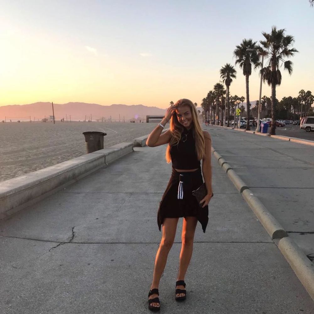 Meet your Posher, Julie